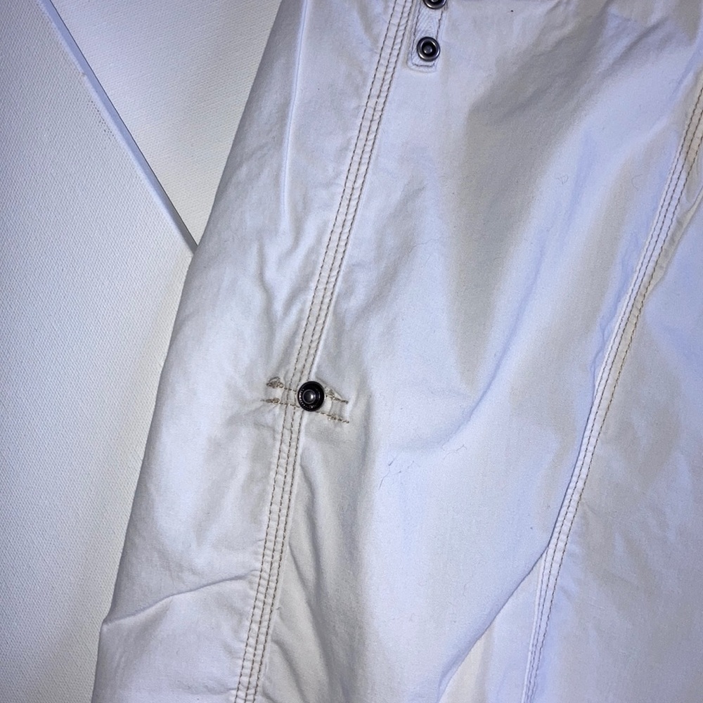 Adjustable capris. - Picture 5 of 10